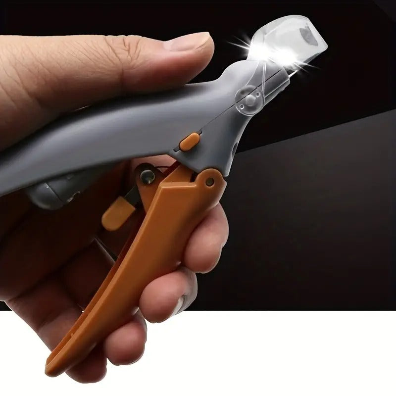 Nail Clippers with LED & Magnifier